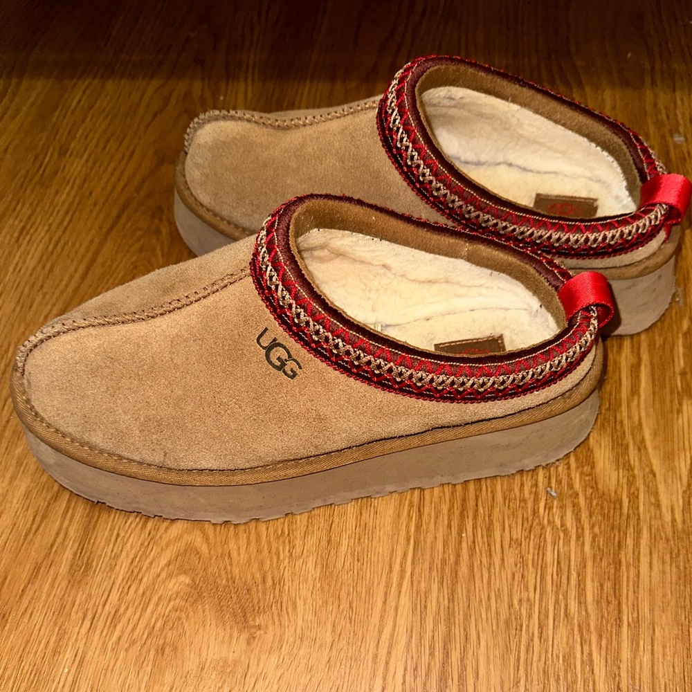 Ugg Tazz Platform